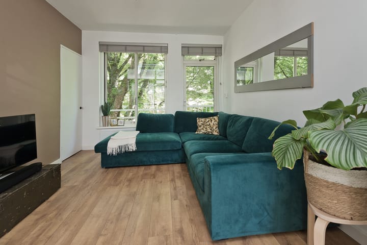 Photo 7 of Hendrik de Bruynstraat 9-1