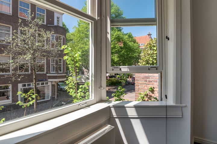 Photo 4 of Agamemnonstraat 29-1