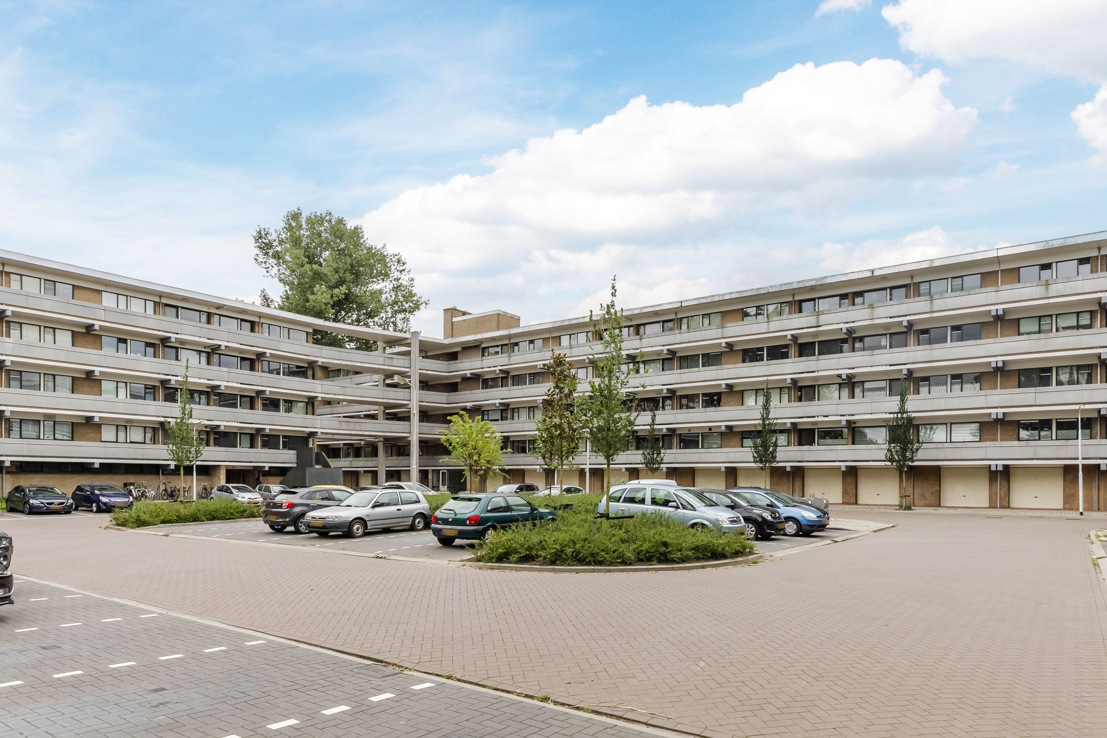 Photo 33 of Claude Monetstraat 44