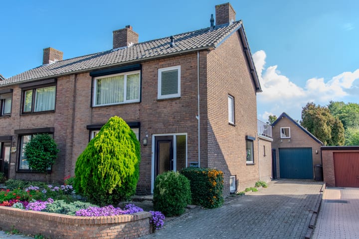 Foto 2 van Bevrijdingstraat 89