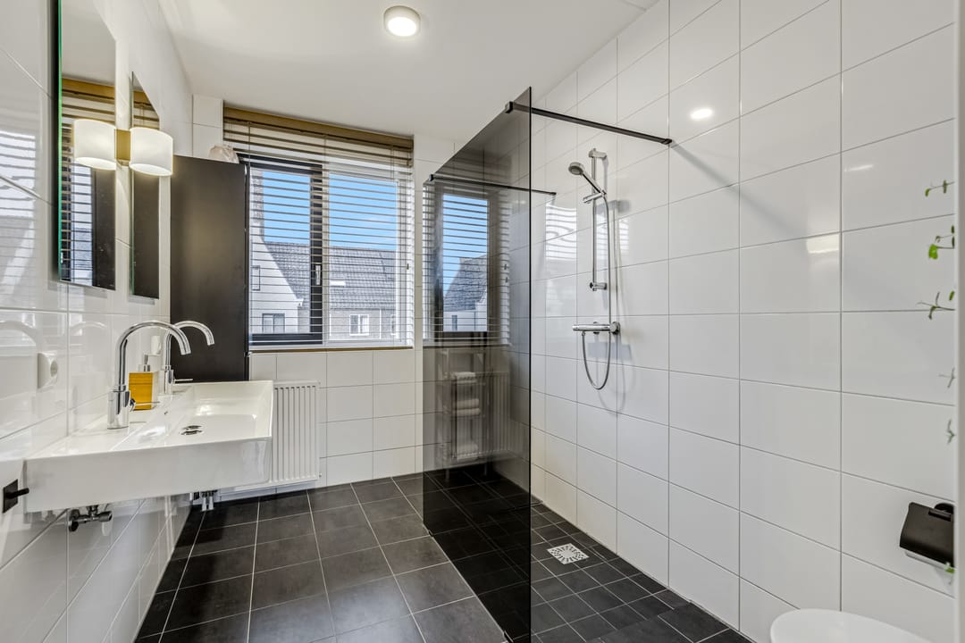 Foto 26 van Enkalaan 157