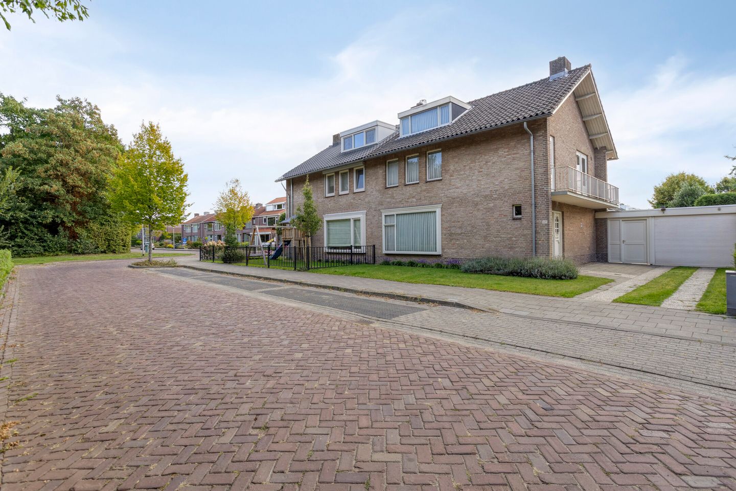 Foto 29 van Le Sage ten Broekstraat 67