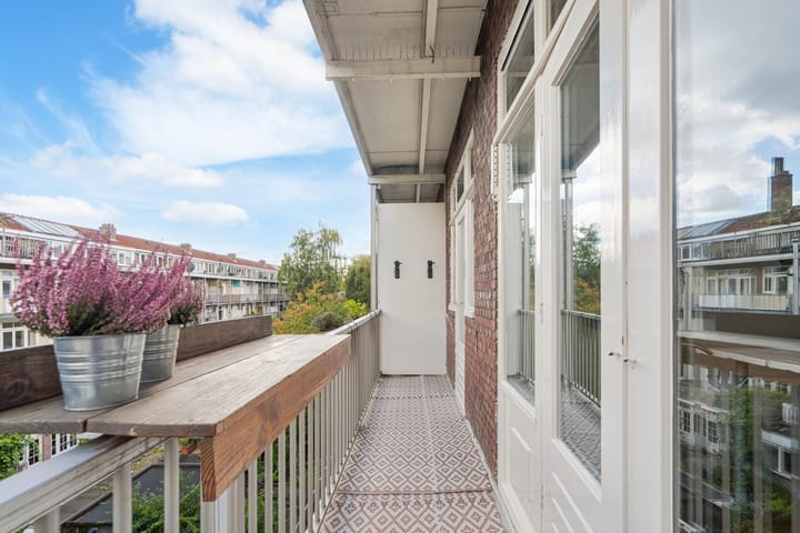 Foto 4 van Postjeskade 151-3