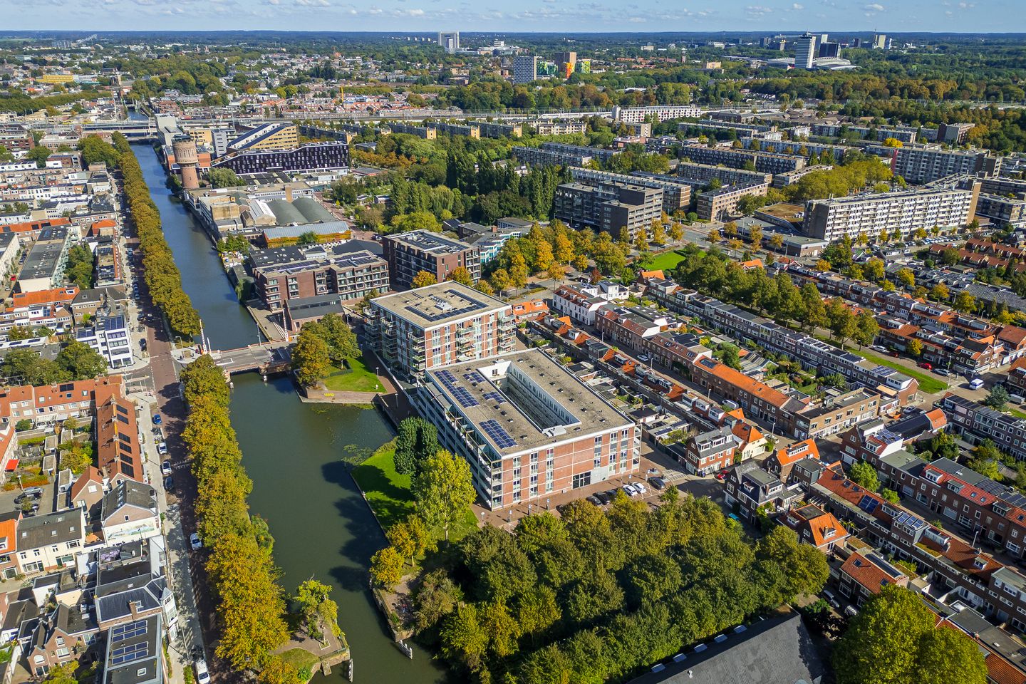 Foto 40 van Broeder Alarmstraat 87