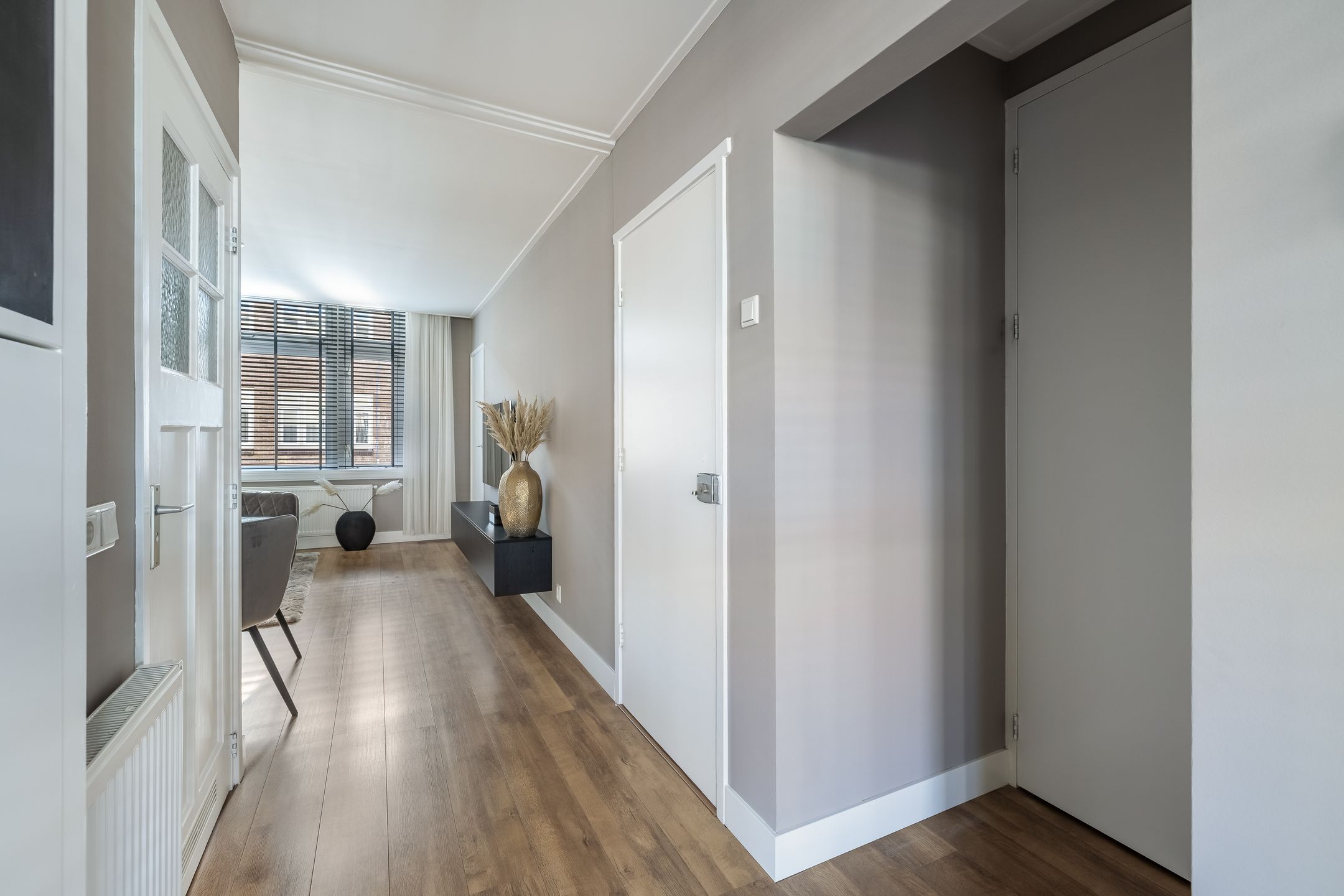 Foto 15 van Nieuwravenstraat 15-BS