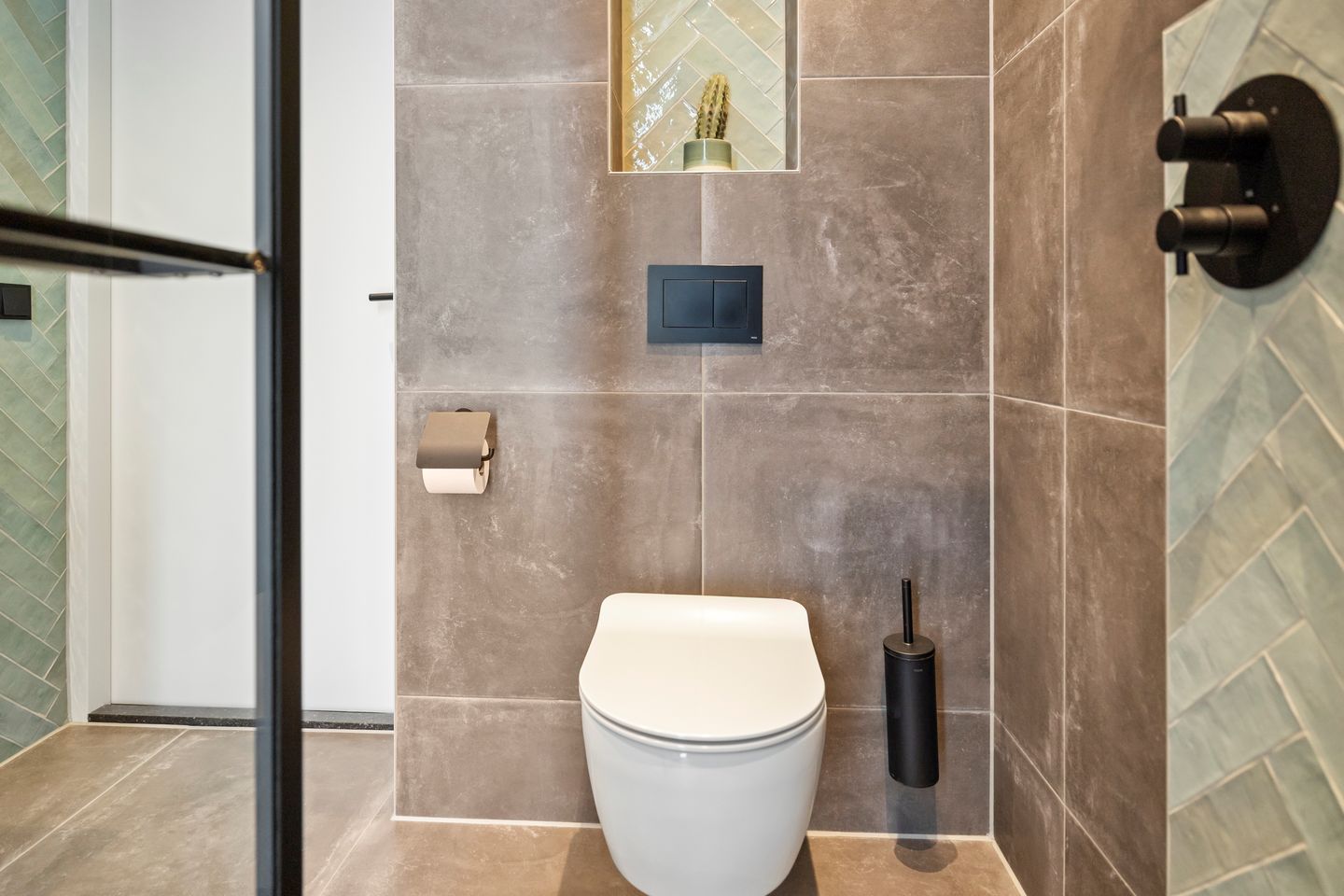 Photo 34 of Prinses Amaliahof 11