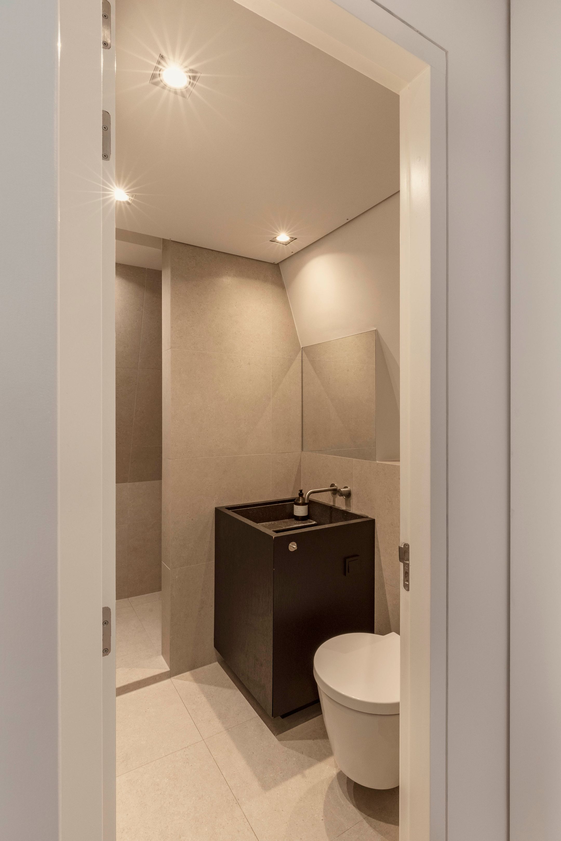 Photo 30 of Willemsparkweg 155-2