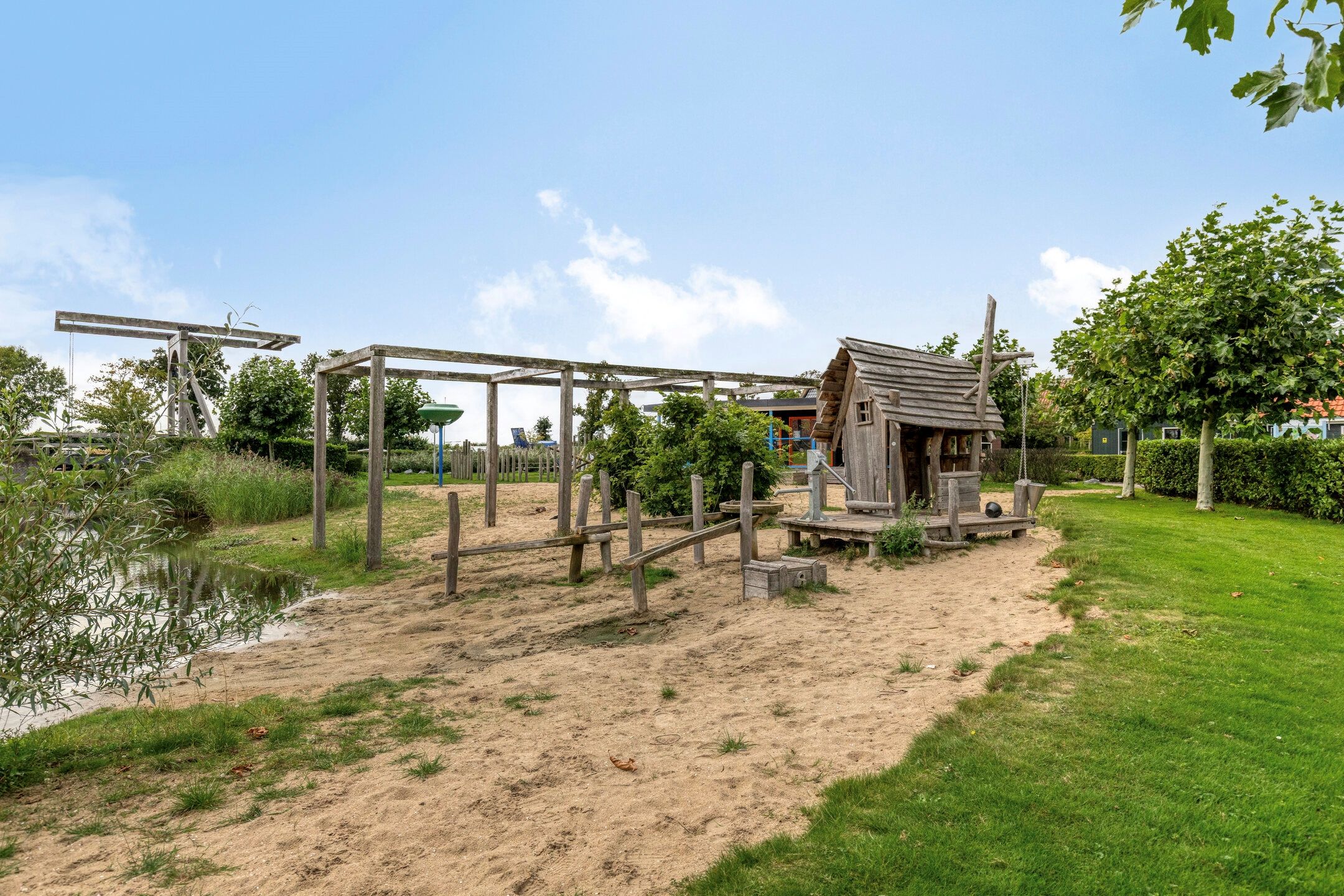 Foto 33 van Burgemeester Dalenbergstraat 50-208