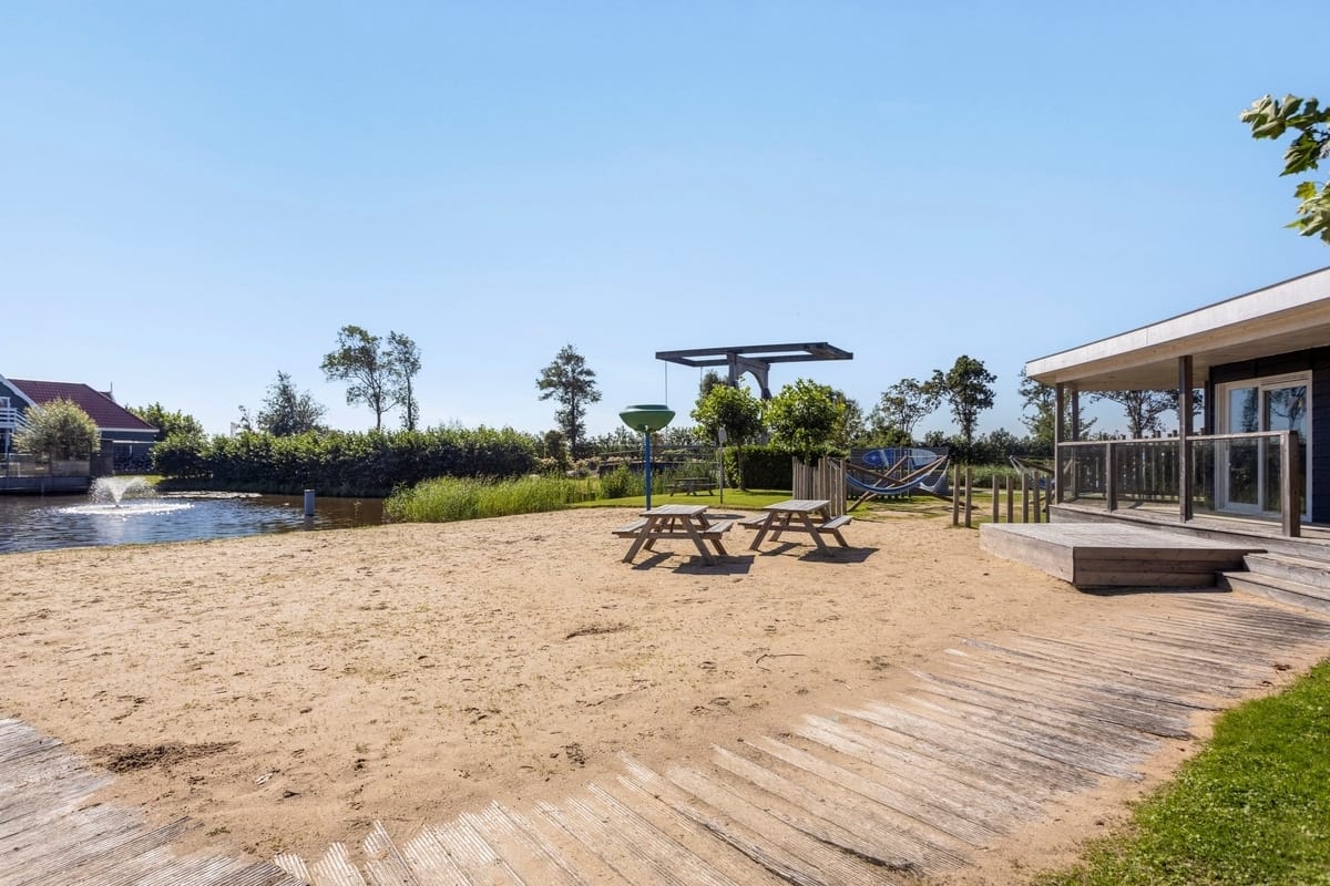 Foto 36 van Burgemeester Dalenbergstraat 50-208