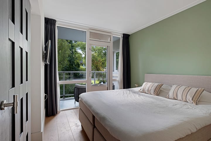 Photo 21 of Logger 16