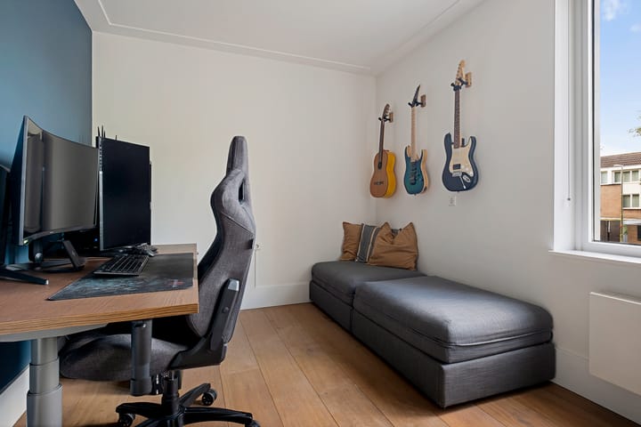 Photo 23 of Logger 16