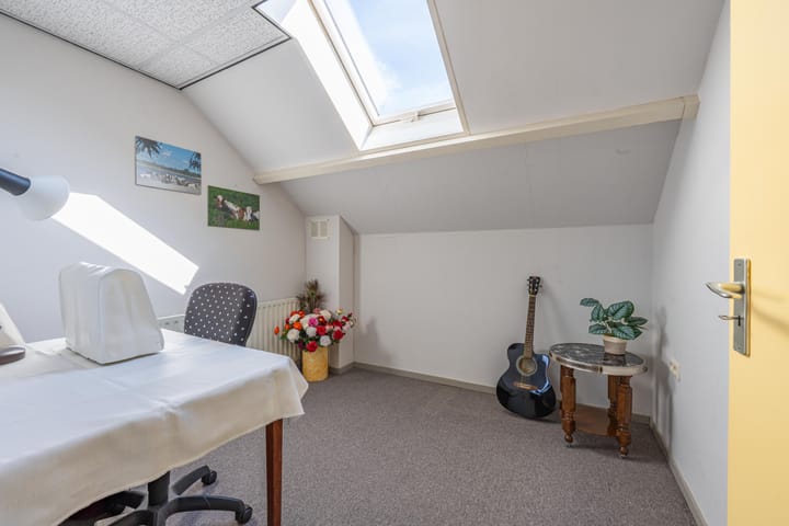 Foto 44 van Schepenstraat 10