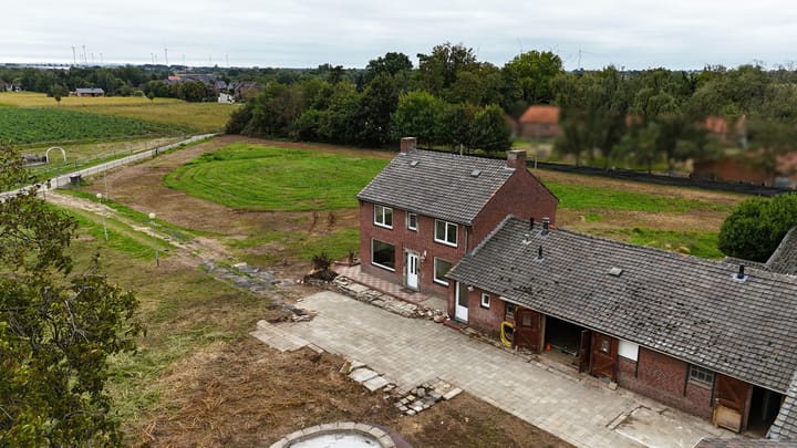 Photo 26 of Breukelderveestraat 27