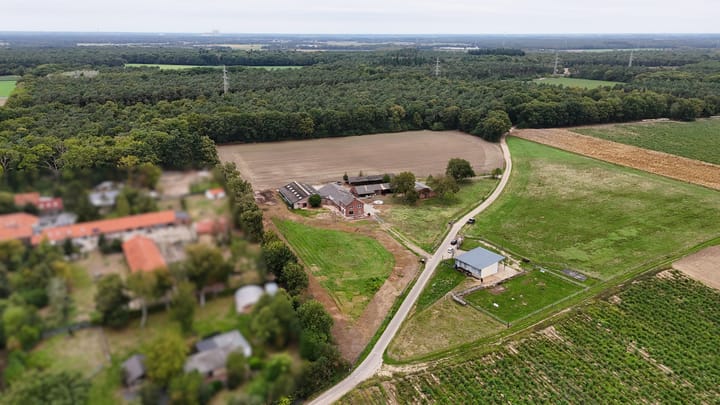 Photo 54 of Breukelderveestraat 27