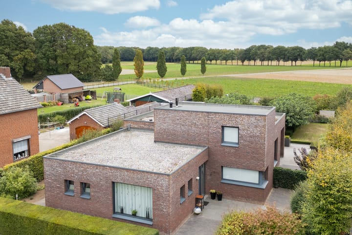 Photo 45 of Reutjesweg 67-A