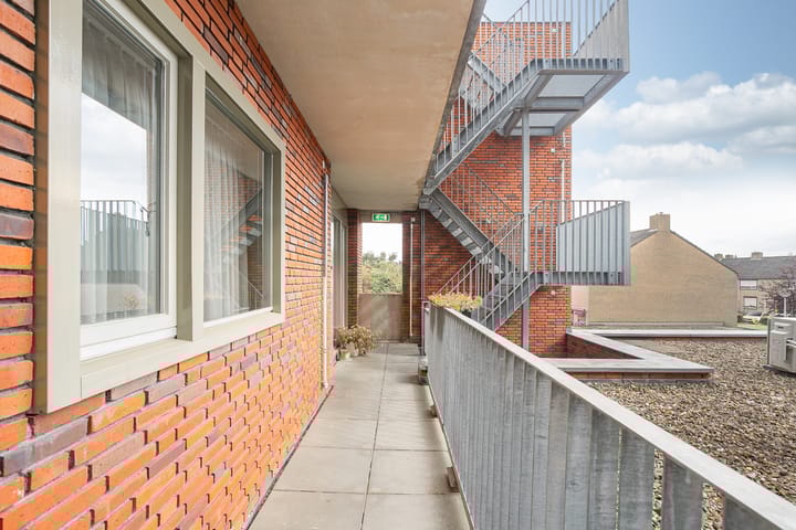 Foto 16 van Marconistraat 1-B