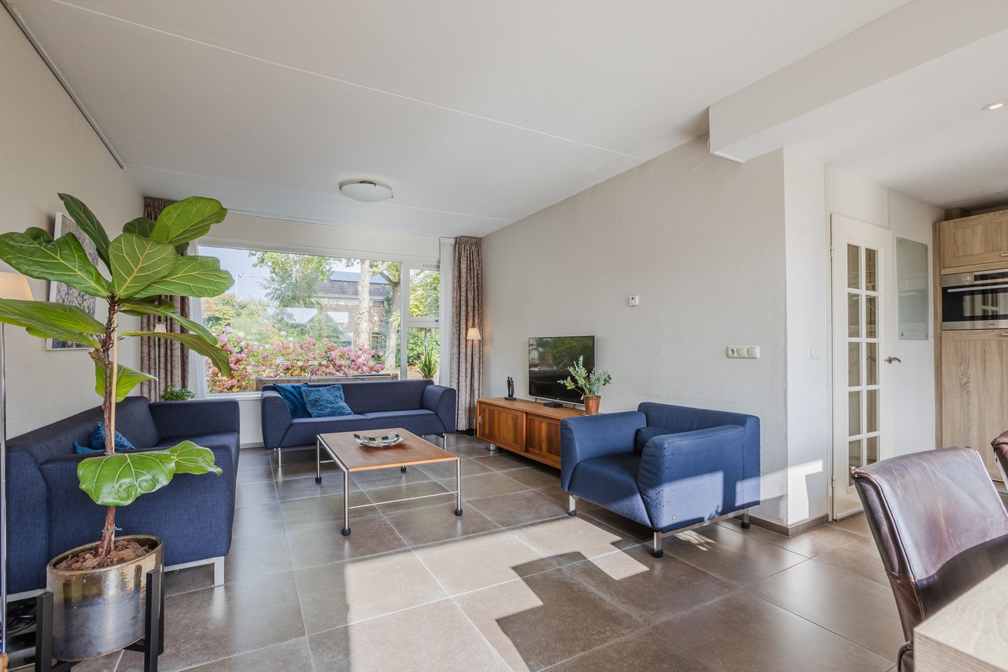 Foto 4 van Van Emstweg 11