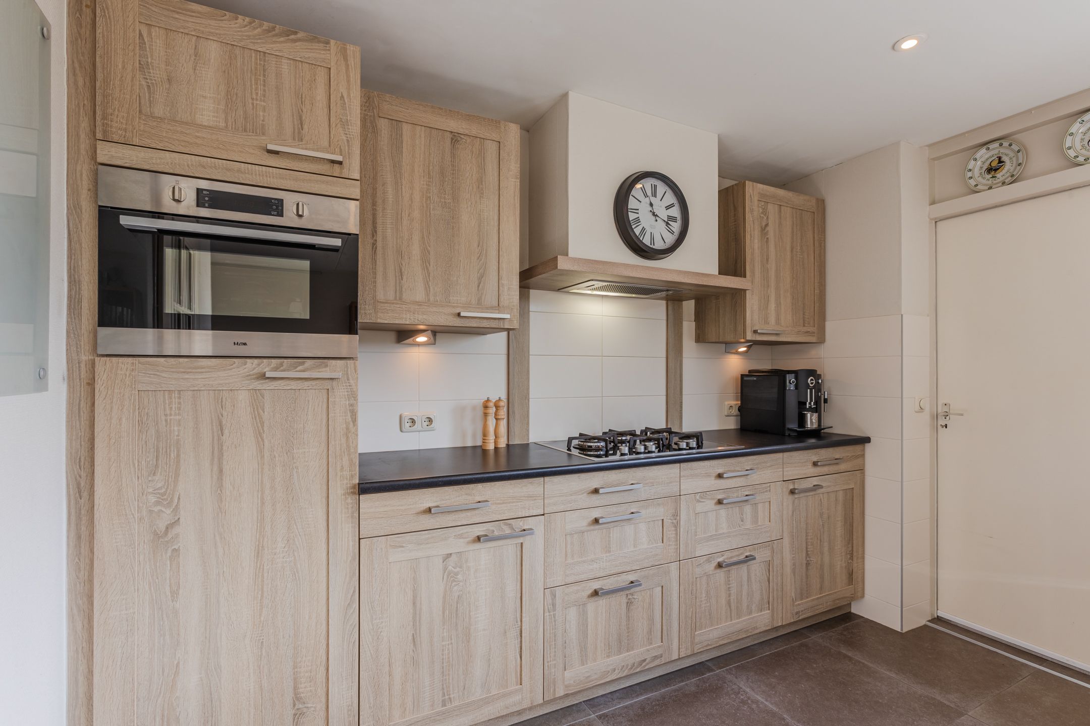 Foto 9 van Van Emstweg 11