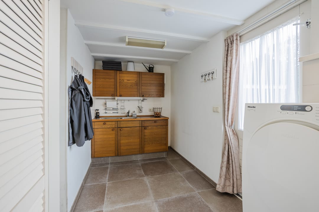 Foto 13 van Van Emstweg 11