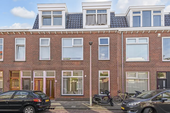 Jan van Houtstraat 13