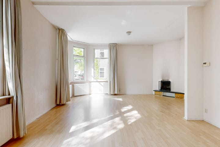 Foto 3 van Emantsstraat 6