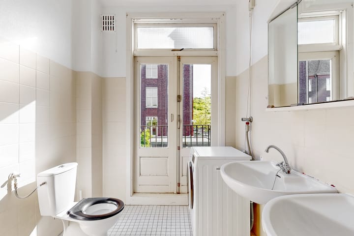 Foto 20 van Emantsstraat 6