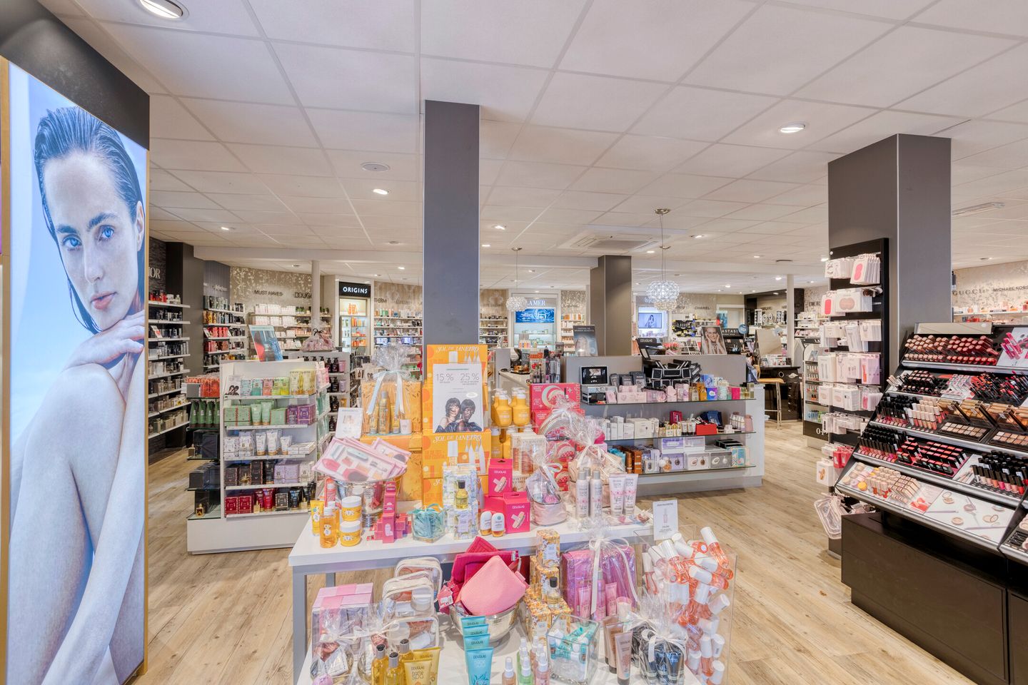 Bekijk foto 3 van Binnenweg 104