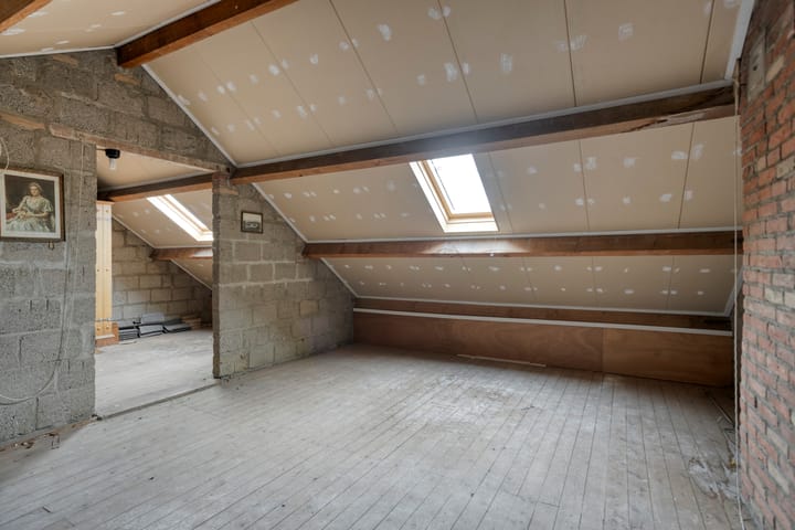 Foto 24 van Ambyerstraat Zuid 102