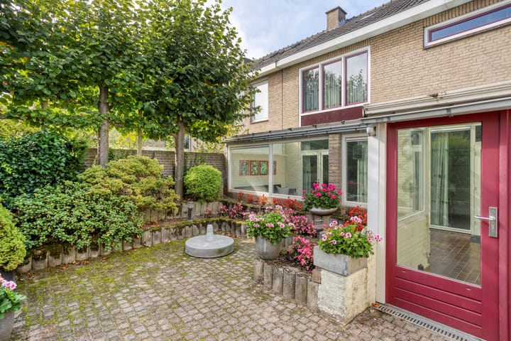 Foto 27 van Ambyerstraat Zuid 102