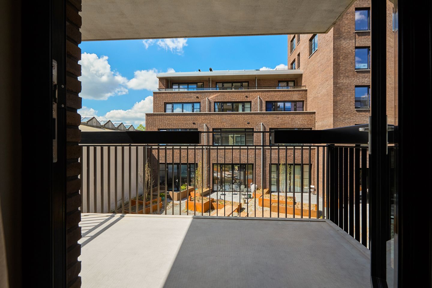 Photo 4 of Claes van Ruyvenstraat 6-A2