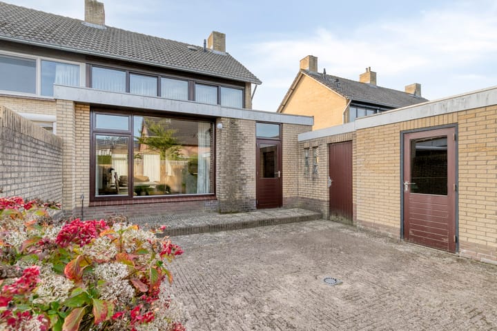 Foto 20 van Schilderstraat 8