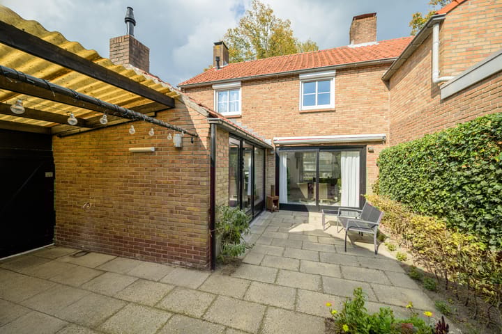 Foto 27 van Bladerstraat 18