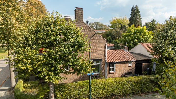 Foto 36 van Bladerstraat 18