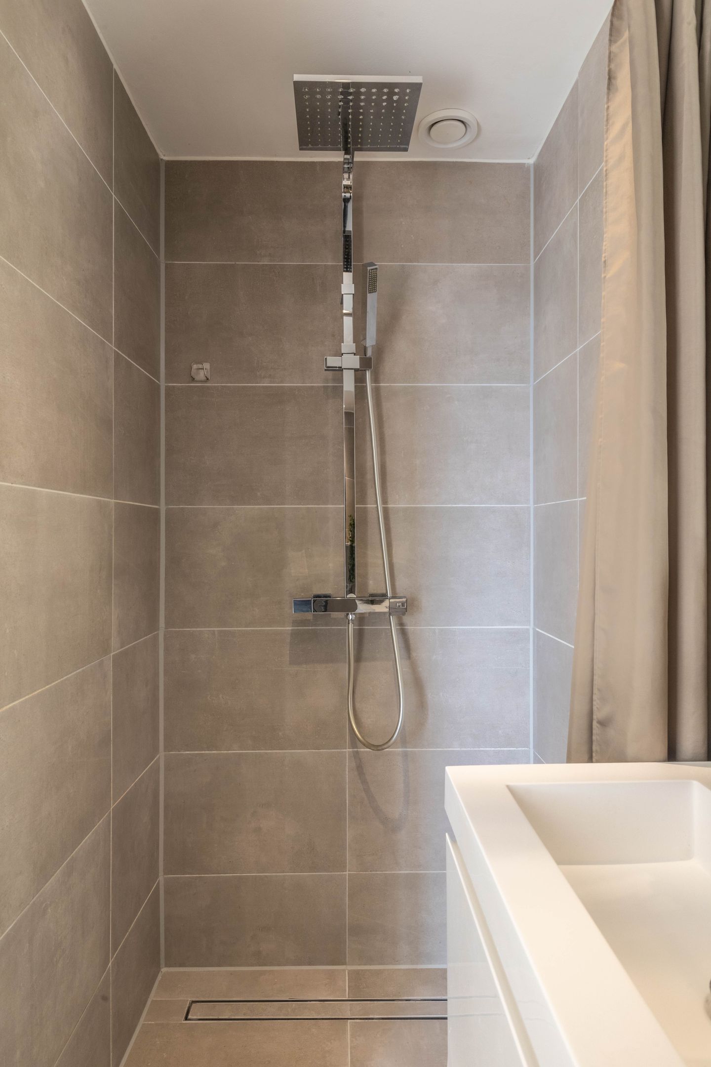 Foto 19 van Buiten Kadijken 59