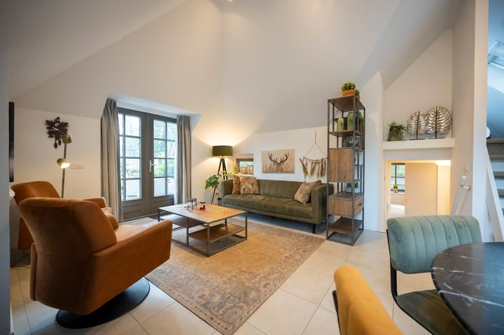 Photo 4 of Hoorneweg 17-B17