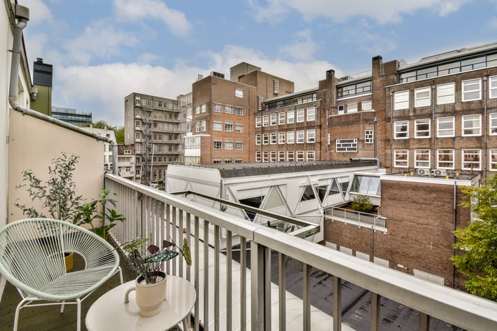 Foto 12 van Valckenierstraat 21-3