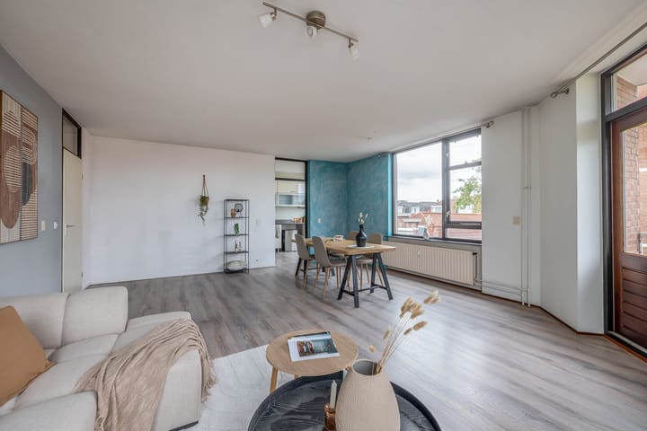 Photo 2 of Christiaan de Wetstraat 18