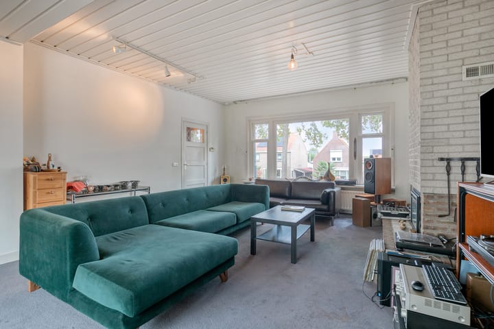 Photo 6 of Molendijk 36