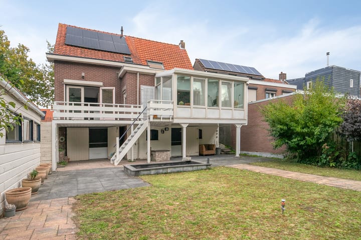 Photo 26 of Molendijk 36