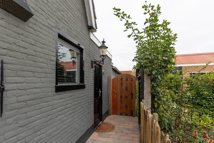 Photo 5 of Broekerhavenweg 22