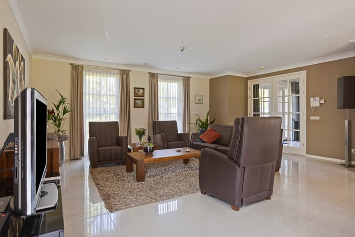 Photo 14 of de Geelgors 9