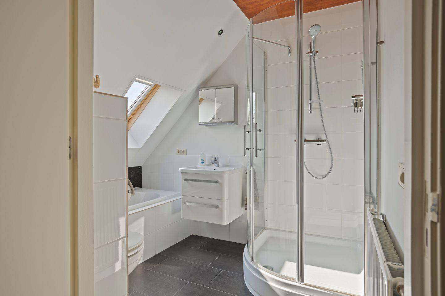 Photo 44 of de Geelgors 9