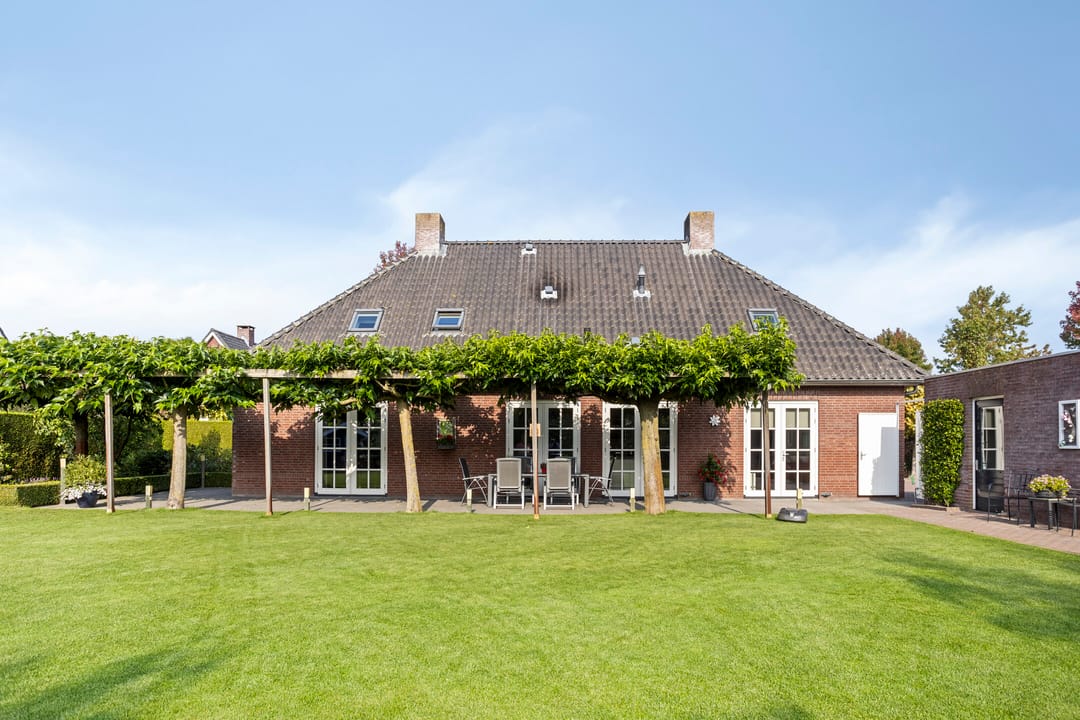 Photo 56 of de Geelgors 9