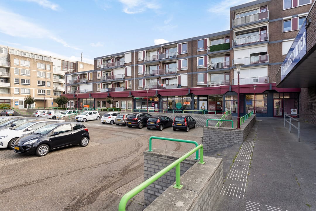 Photo 2 of Zeswegenlaan 295