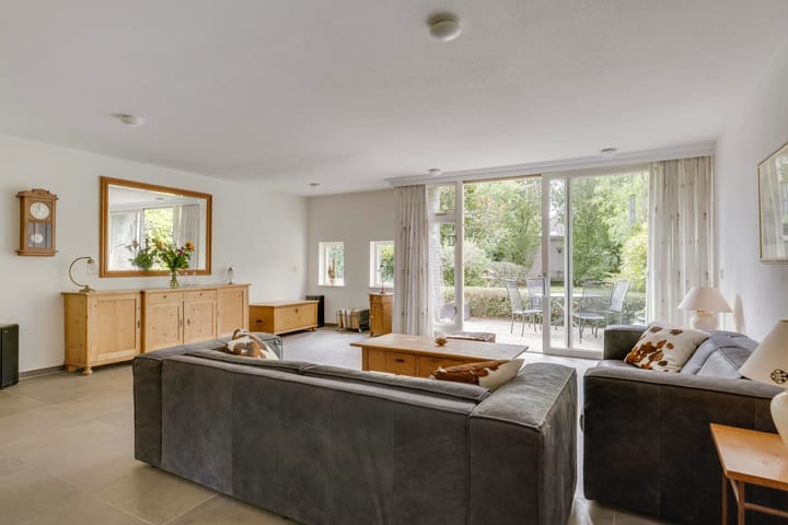 Foto 10 van Hendrik Veenemanstraat 23