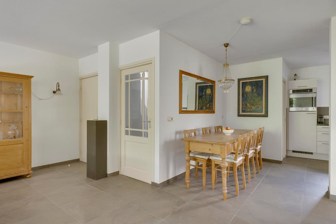 Photo 16 of Hendrik Veenemanstraat 23