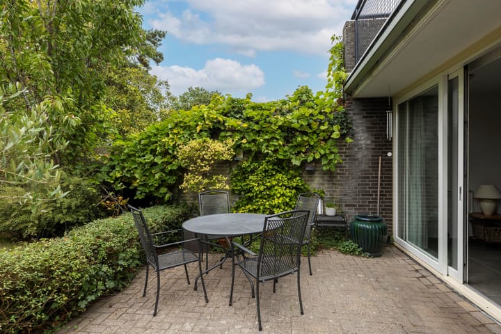 Foto 40 van Hendrik Veenemanstraat 23