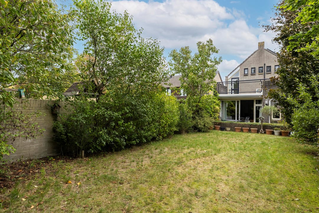 Photo 46 of Hendrik Veenemanstraat 23