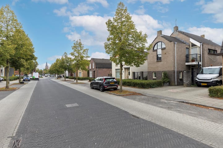 Foto 52 van Hendrik Veenemanstraat 23