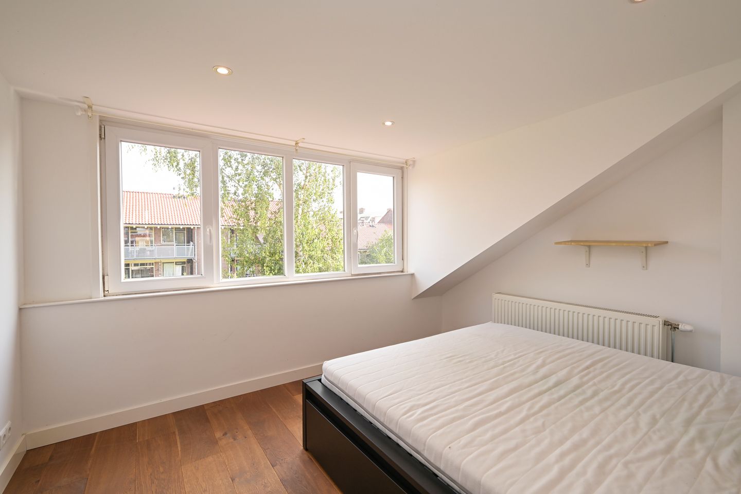 Foto 25 van Frederik van Eedenstraat 84